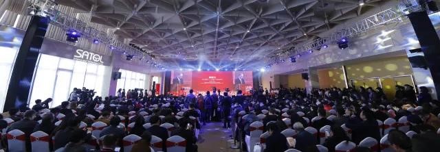 1528361739170078LuJK.jpg 首届世界生命科技大会-3.jpg